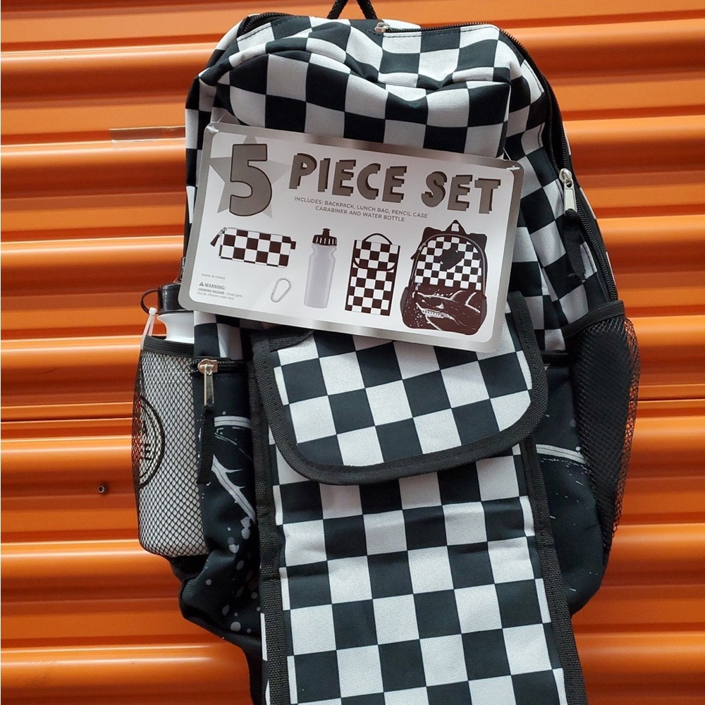 Checkered  backpack set